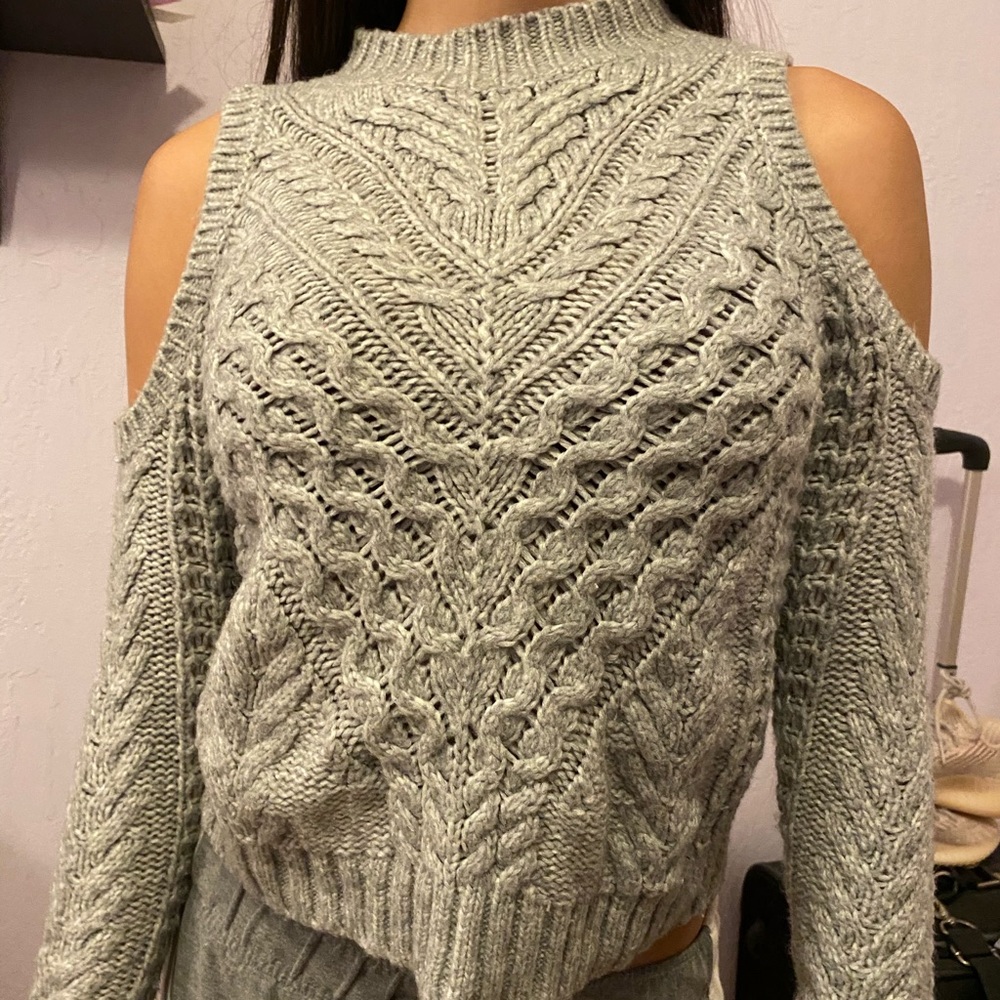 Express knitted sweater
